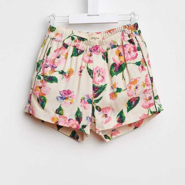 Laureen Shorts, Dis 1
