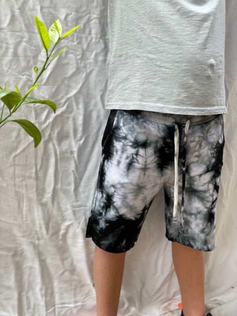 Shorts-TIE DYE BLACK