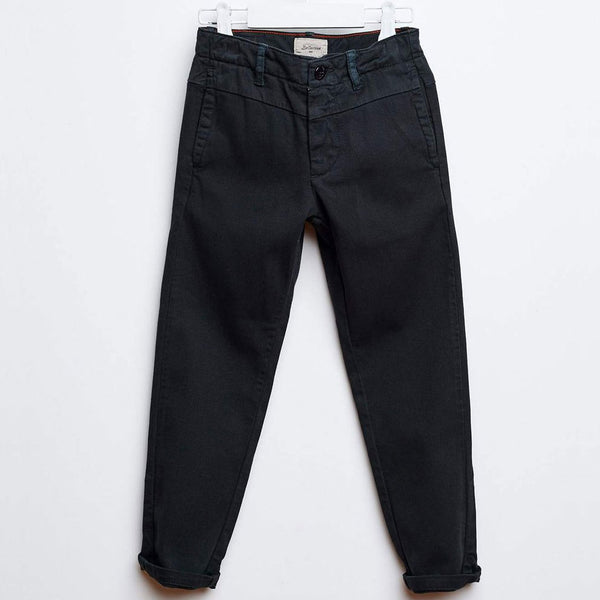 Paveel Pants, Ardoise